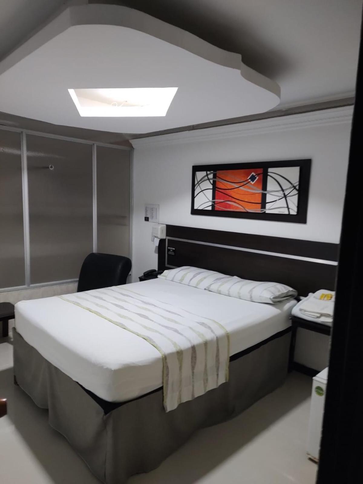Hotel Plaza Norte カリ エクステリア 写真