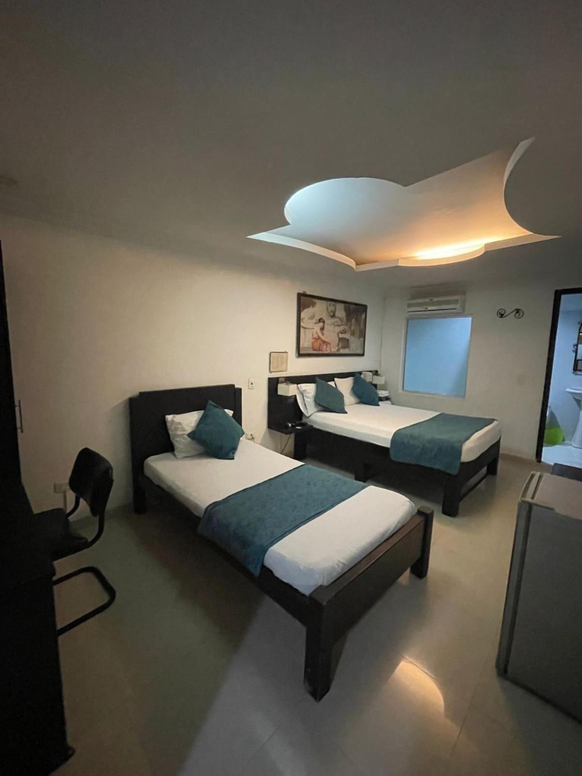 Hotel Plaza Norte カリ エクステリア 写真