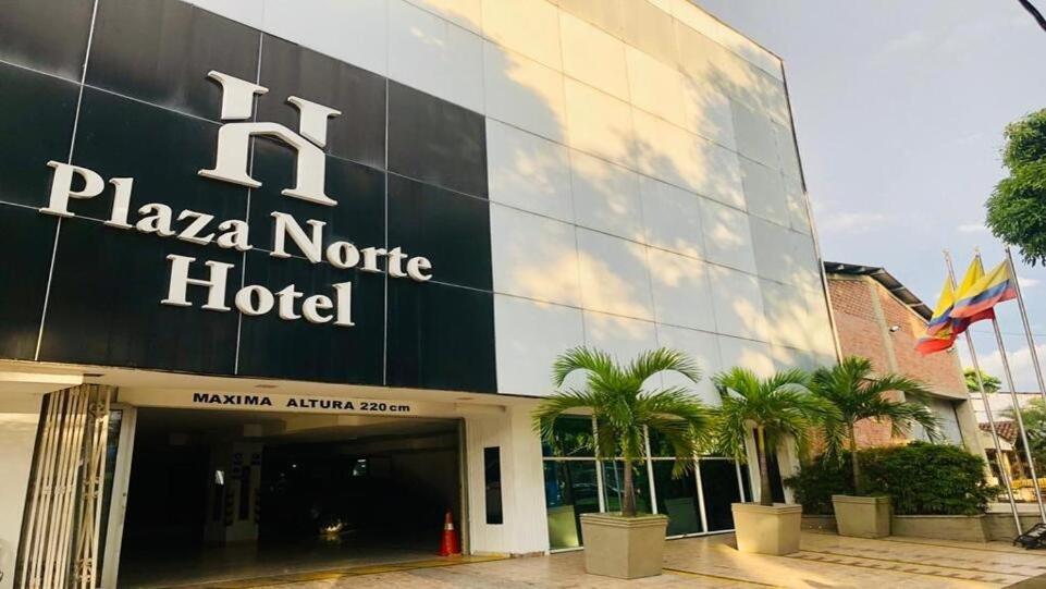 Hotel Plaza Norte カリ エクステリア 写真